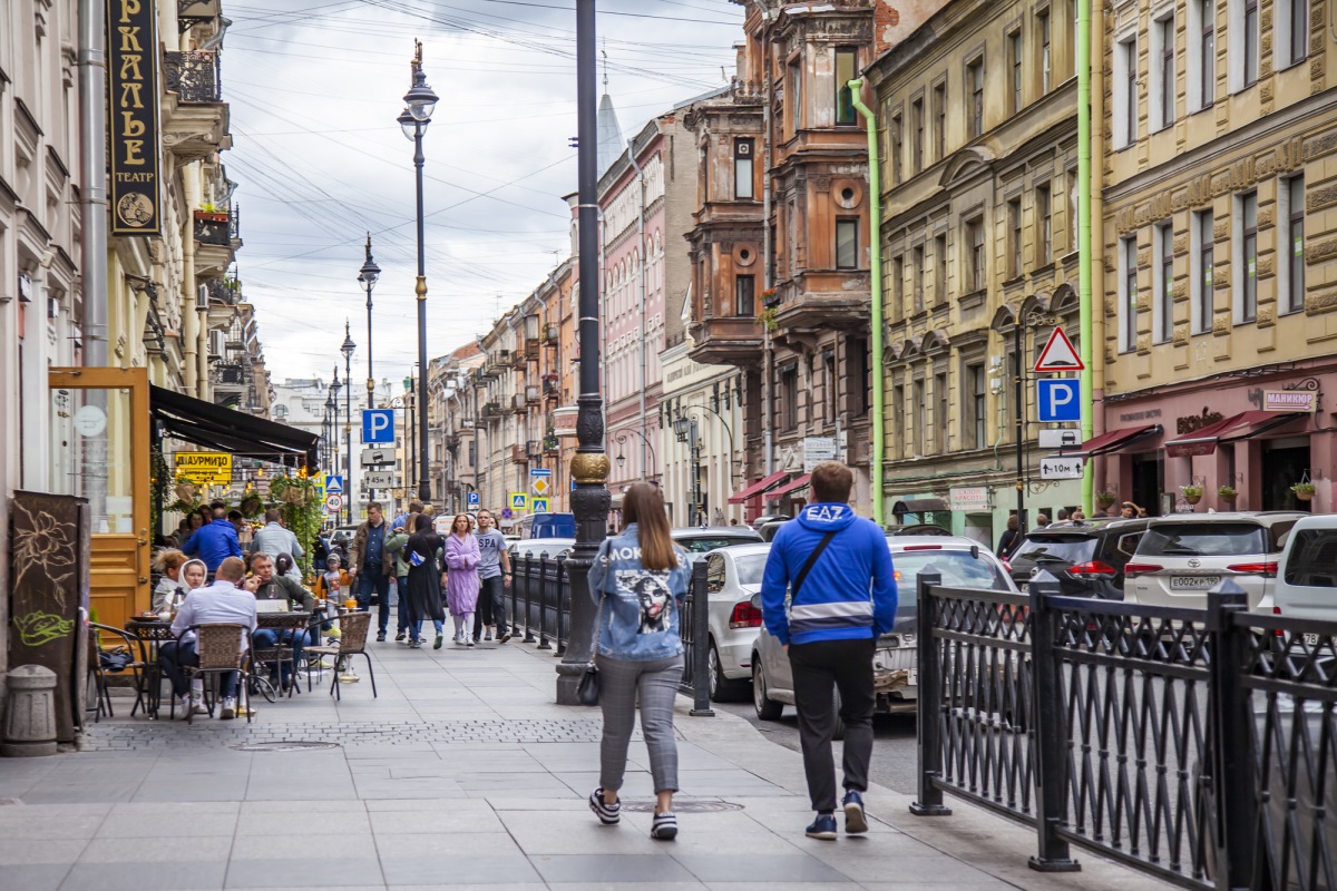 В Петербурге полностью отменяют QR-коды