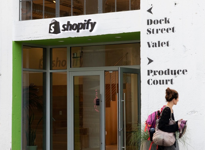 Интернет-гигант Shopify открывает свой первый розничный магазин