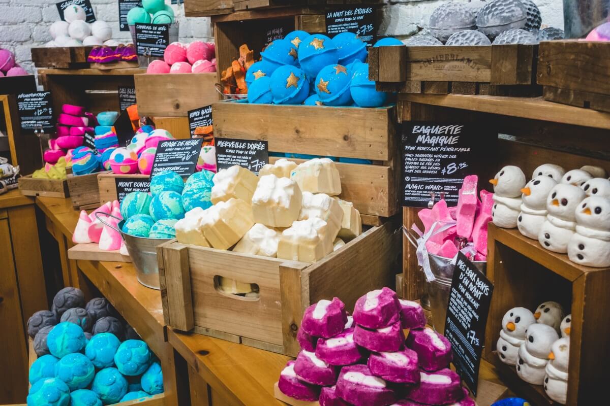 Lush закроет все магазины после 20 лет работы в России