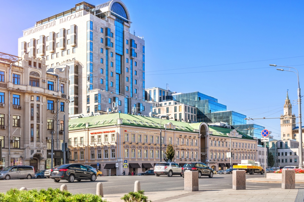 Смоленская 3 москва. Смоленский Пассаж, Москва, Смоленская площадь. Смоленский Пассаж 2. ТЦ Смоленский Пассаж 2. ТЦ Смоленский Пассаж Москва.