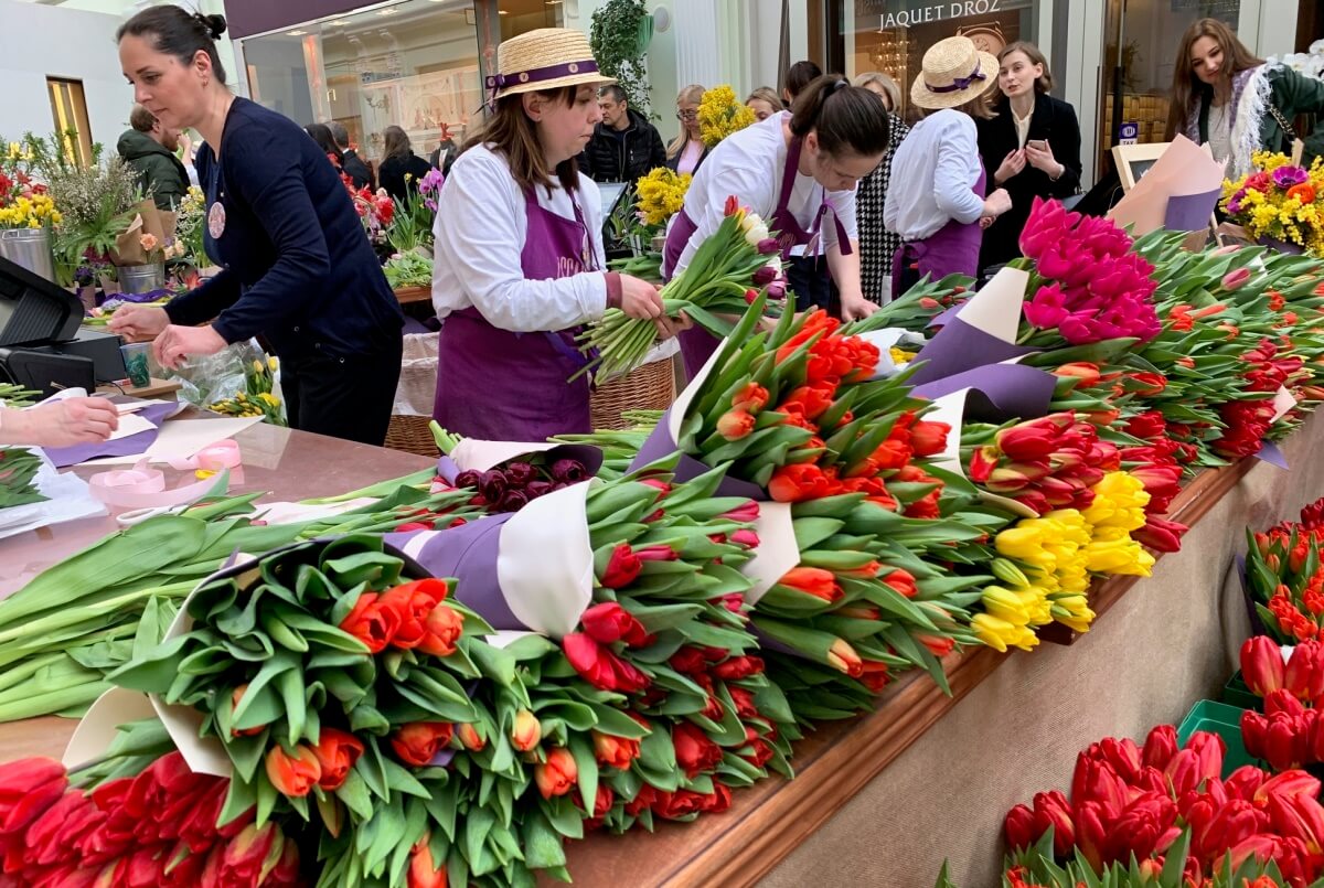 В России резко дорожают цветы из Нидерландов